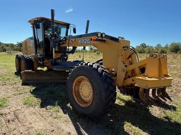 Main image John Deere 672G